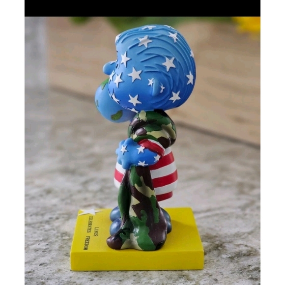 HTF Linus Celebrates Freedom #8674 Excellent Condition, Linus Blankets St. Paul - Picture 2 of 4